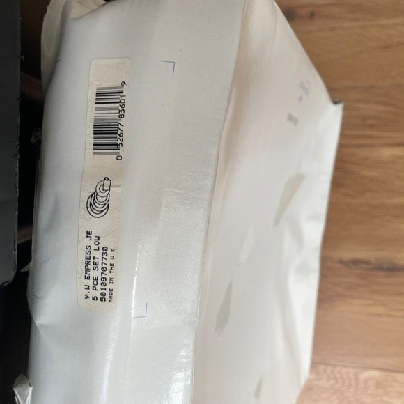 Wedgwood Vera Wang Dining Set - Picture 6 of 6